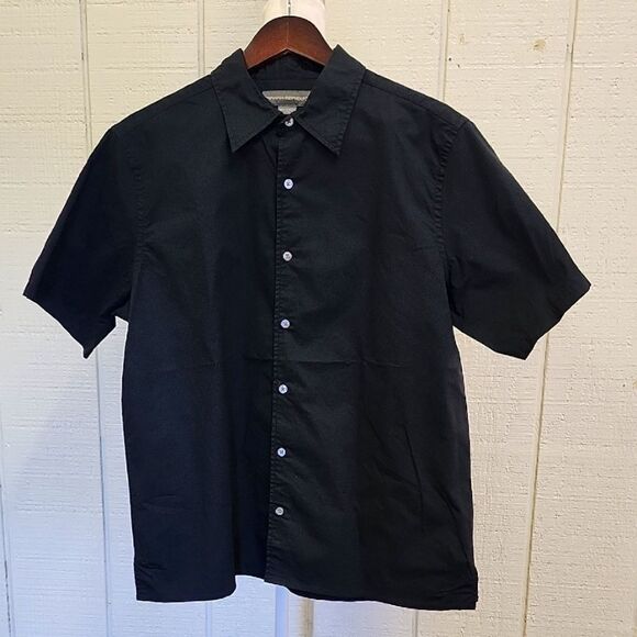 BANANA REPUBLIC Men's Classic Black Collared Button Up Short Sleeve Cotton Blend - Picture 1 of 5